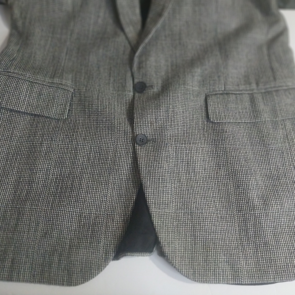 AGGAT IMPERIAL Sophisticated Charcoal Blazer for Men - Picture 6 of 13